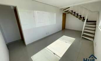 Imagem 6: Cobertura em Condomínio com 3 Quartos, Suíte, Churrasqueira e 2 Vagas no Bairro Santa Môni