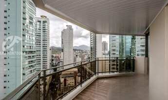 Imagem 2: Apartamento para venda possui 169 metros quadrados com 3 quartos em Centro - Balneário Cam