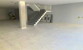 Imagem 4: Posição frente! Com suíte! Em excelente localização, próximo à Rua Tunísia!