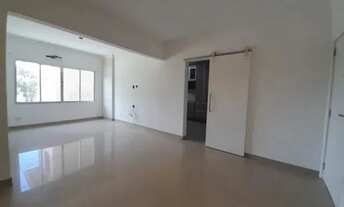 Imagem 2: Apartamento para venda com 2 quartos frente para rua e garagem privativa no bairro Marapé