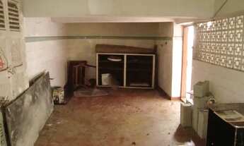 Imagem 5: Casa Térrea de 365m² com Edícula na Av. Santo Amaro