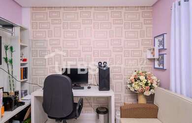 Imagem 6: Casa de condomínio sobrado para venda possui 250 metros quadrados com 4 quartos