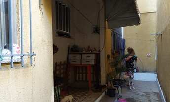 Imagem 2: Exc. APARTAMENTO TIPO CASA com, varanda, Sala, 2 quartos, banheiro, c/1 vaga de garagem