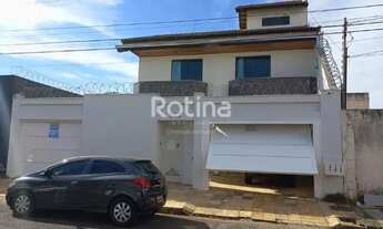 Imagem: Casa para aluguel, 4 quartos, Brasil - Uberlândia/MG