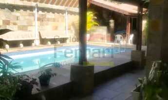 Imagem 3: Casa Assobrdada a Venda na Vila Ede - 4 dormitórios e 5 vagas