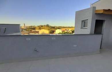 Imagem 3: Cobertura com 2 dormitórios sendo 1 suíte. Possui elevador, com 1 vaga de garagem