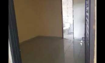 Imagem 5: Alugo casa de 03 quartos no Centro de Santo Antônio do Descoberto/GO