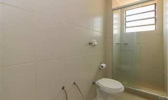 Imagem 2: Apartamento com 1 Dormitorio(s) localizado(a) no bairro VILA IPIRANGA em Porto Alegre