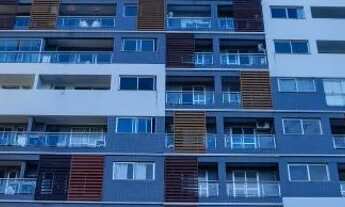 Imagem 2: Apartamento para aluguel possui 102 metros quadrados com 3 quartos em Val-de-Cães - Belém