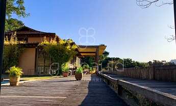 Imagem: Casa projetada por Claudio Bernardes à