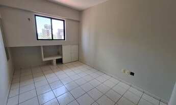 Imagem 2: Apartamento com 3 dormitórios à venda, 120 m² por R$ 440.000,00 - Miramar - João Pessoa/PB