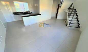 Imagem 2: Casa Geminada de esquina à Venda - 3 Quartos sendo 1 Suíte - 2 Vagas - 140m² - Bairro São