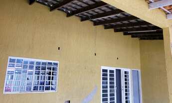 Imagem 2: Sobrado para venda possui 180 metros quadrados com 4 quartos em Riacho Fundo II - Brasília