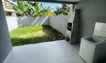 Imagem 2: Sobrado para venda com 110 metros quadrados com 3 quartos