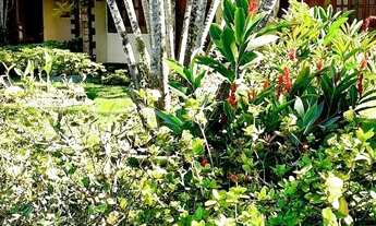 Imagem: Casa na segurança de charmoso condomínio