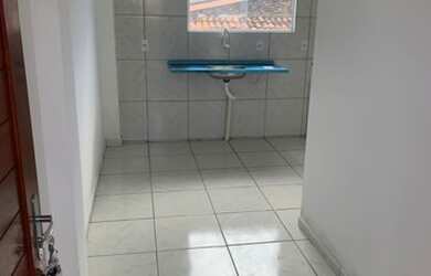 Imagem 4: Kitnet com garagem vizinho a UFRN