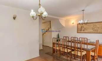 Imagem 2: Sobrado com 138 m² 3 Dormitórios Sala cozinha c/AE 2 banheiros área de serviço 2 vagas de