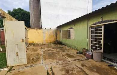 Imagem: Vende-se uma imóvel com 2 casas na Qd