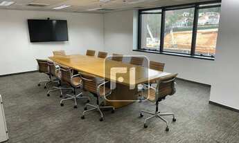 Imagem: Conjunto comercial com 387 m² no bairro