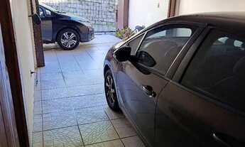 Imagem 6: Casa com piscina ano novo