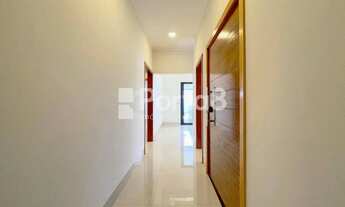 Imagem 3: Casa em Condomínio com 2 Suítes, Escritório e Área Gourmet - Pronta para Morar!