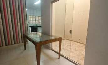 Imagem 6: Casa à Venda, com três dormitórios é muito espaço - Bairro Menezes