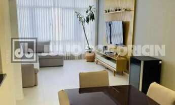 Imagem: Maravilhoso apartamento, 3 quartos com dependências