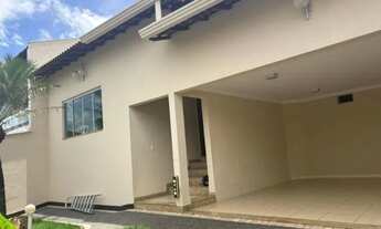 Imagem: ALUGA-SE CASA - AV. UIRAPURU (Contrato Com