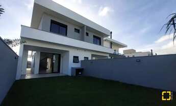 Imagem 3: Casa à venda próximo ao mar no Jardim Campeche em Florianópolis