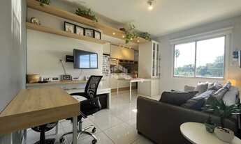 Imagem 3: Apartamento de 1 dorm semimobiliado Próx Orla com sacada e vista para o Guaíba