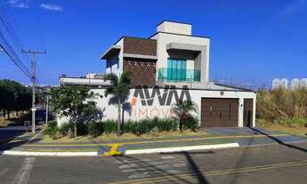 Imagem: Sobrado com 3 Suites à venda, 239 m² por