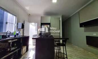 Imagem 5: Aluguel Casa Térrea com Piscina e Área Gourmet - 3 Dormitórios sendo 1 Suíte com Closet