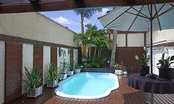 Imagem: Casa no bairro Hípica - 4 dormitórios