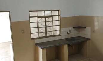 Imagem 7: Casa para alugar com 2 Quartos e Ampla Garagem, 60m² - Parque Industrial