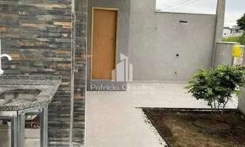 Imagem 3: Casa De Esquina, 02 Dormitórios (Sendo 01 Suíte), Com Piscina!