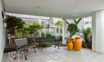 Imagem 14: Apartamento à venda em Petrópolis com 123 m², 3 quartos, 1 suíte, 1 vaga