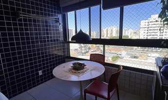 Imagem 2: More em uma das melhores localizações da Ponta Verde, ao lado da academia Blue Fit, Palato