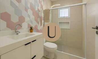 Imagem 3: Casa Moderna em condomínio Resort, excelente localização na rua do clube!