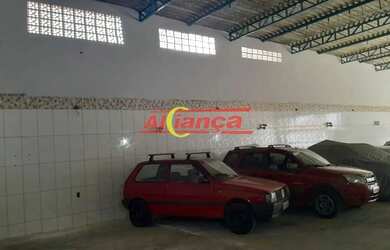 Imagem 3: GALPÃO TODO REFORMADO, TODO NOVINHO COM POTÃO AUTOMATICO!!! A POUCOS METROS DA DUTRA