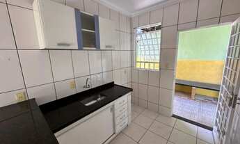 Imagem 2: Casa Geminada com 2 quartos para alugar em Contagem