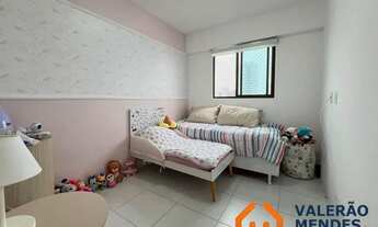 Imagem 2: Apartamento reformado em Boa Viagem | 70m² | Andar Alto