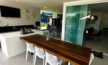 Imagem 2: Casa de Luxo em Guarajuba com 5 Suítes e Pé na Areia - VENDACasa Duplex de Alto Padrão no