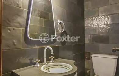 Imagem 4: Sobrado para venda tem 280 metros quadrados com 3 quartos em Mont Serrat - Porto Alegre