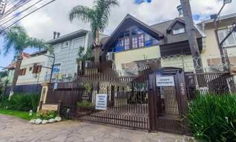 Imagem 2: Casa triplex em condomínio no Ecoville com 2 suítes