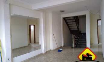 Imagem 6: Ótimo sobrado no centro