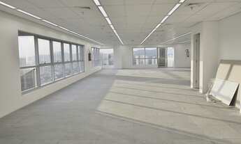 Imagem: Laje comercial para locação em Alphaville