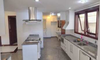 Imagem 7: Casa de condomínio para aluguel tem 236 metros quadrados com 3 quartos