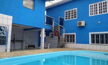 Imagem: Casa com 5 dorms (3 suítes) à venda, 255