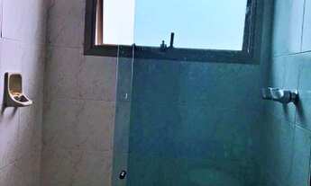 Imagem 3: AMPLO APARTAMENTO, REGIÃO DA BRUNELLA, 01 QUADRA DA PRAIA! Sala 03 ambientes