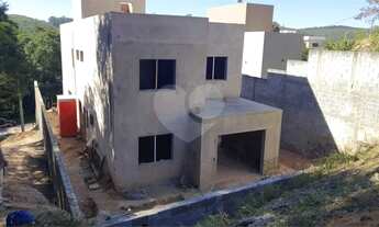 Imagem: Excelente casa de 240m² em construção